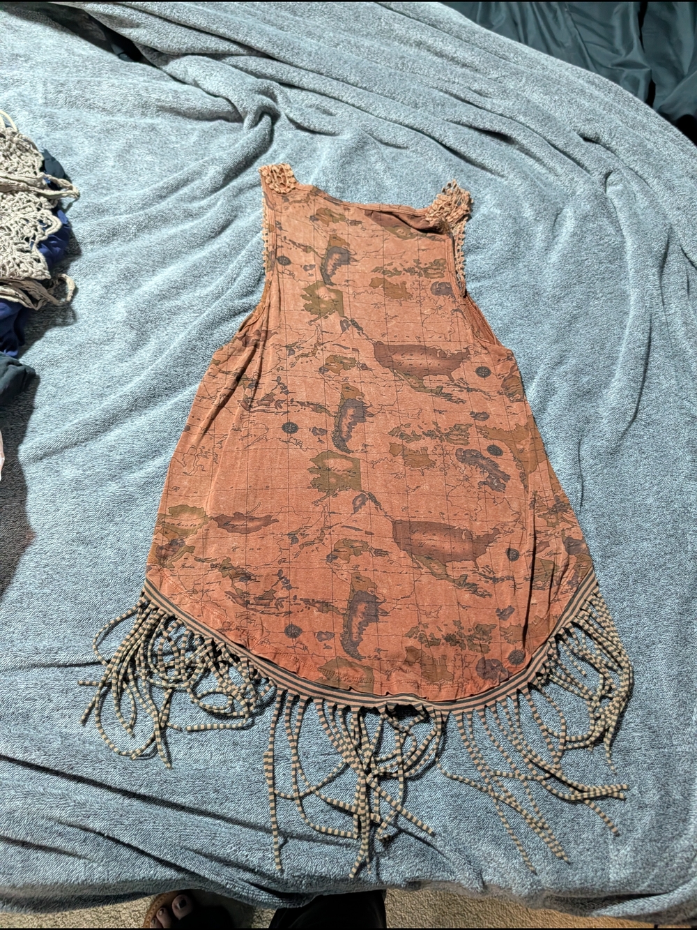 Gimmicks Brown Crochet Fringe Tank Top - Picture 4 of 4